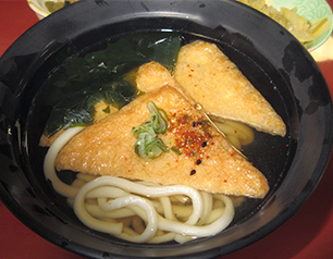（↑）きつねうどん